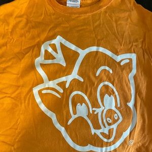 Classic Piggly Wiggly Tee!!